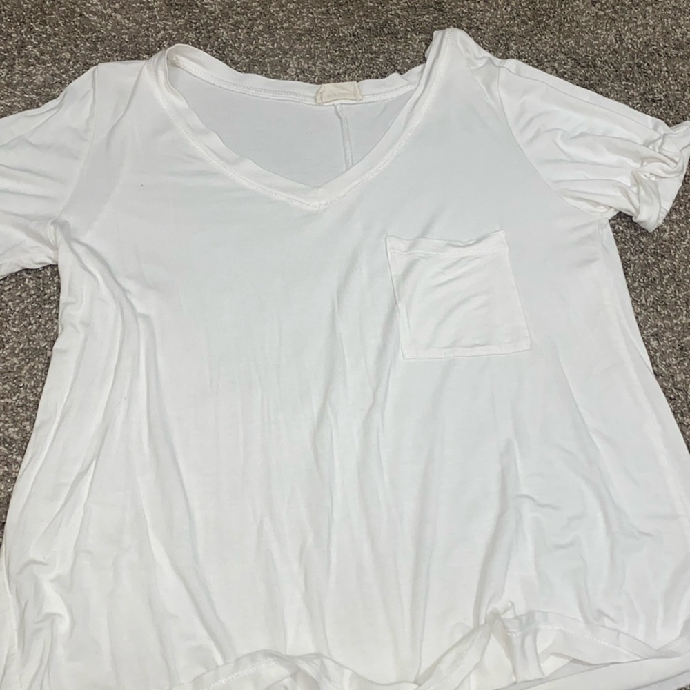 White top/ blouse